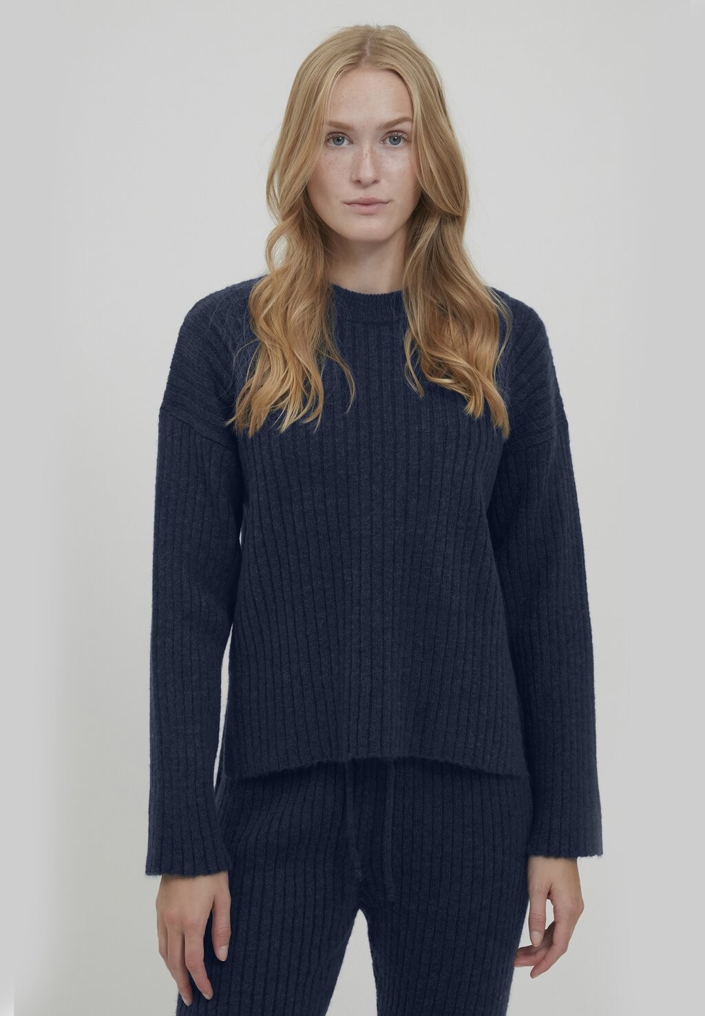 

Свитшот b.young ДЖЕМПЕР BYNASIKA, цвет indigo blue melange