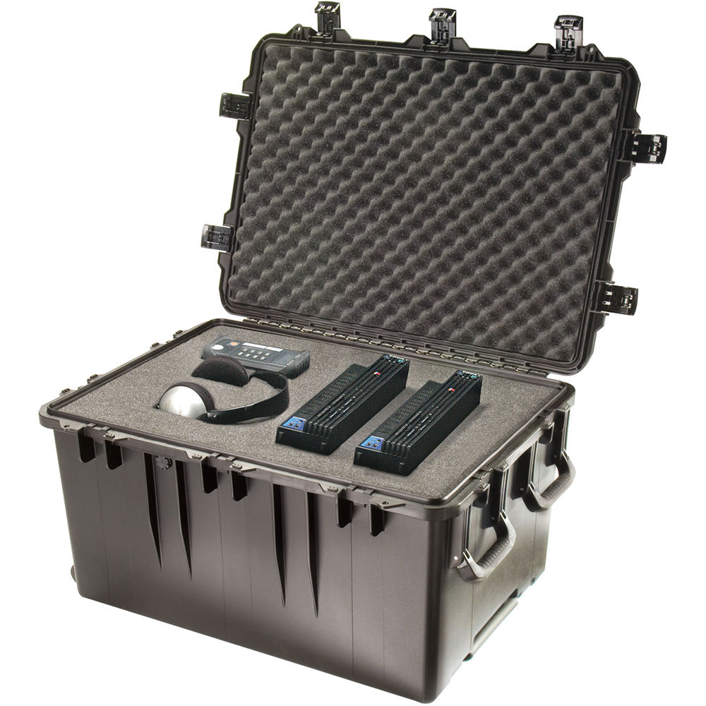 

Чехол Pelican iM3075 Storm Trak с пеной (черный)