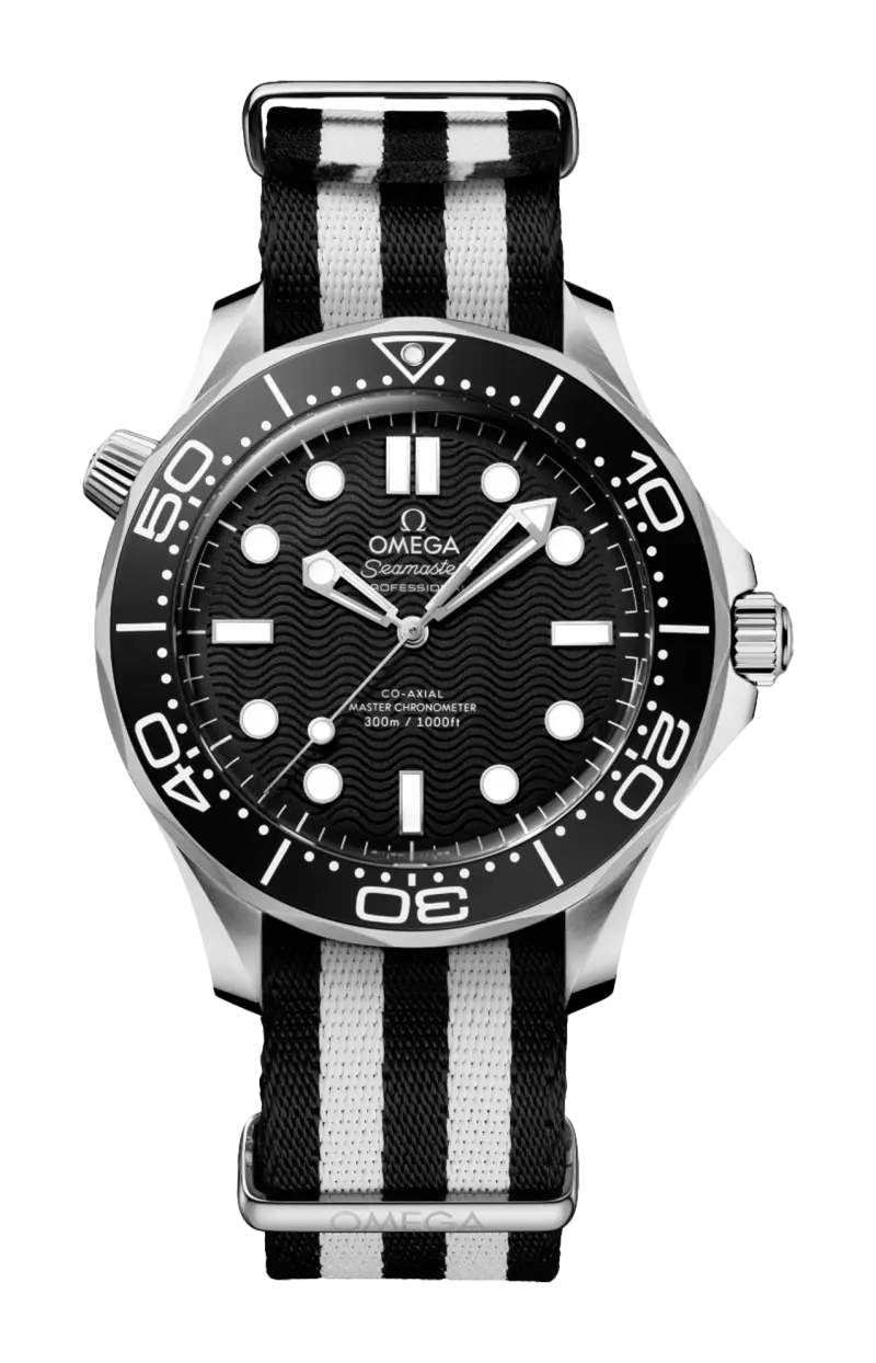 

Seamaster diver 300м 42 мм, нержавеющая сталь на ремешке nato - 210.32.42.20.01.005 OMEGA