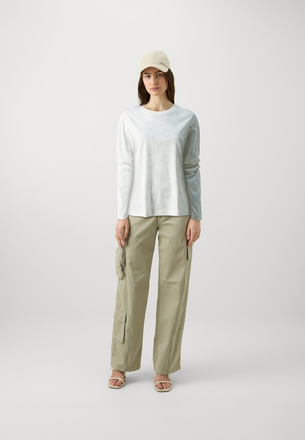 

Топ с длинными рукавами SEKUNTI UNIKKO Marimekko, цвет Off White/Light Grey