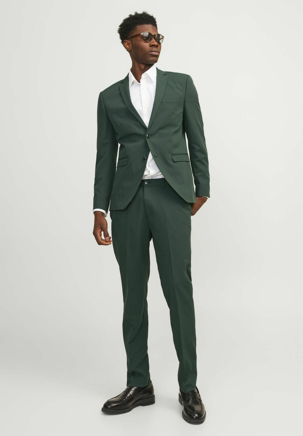 

Брюки JPRFRANCO NOOS Jack & Jones PREMIUM, темно-зеленый