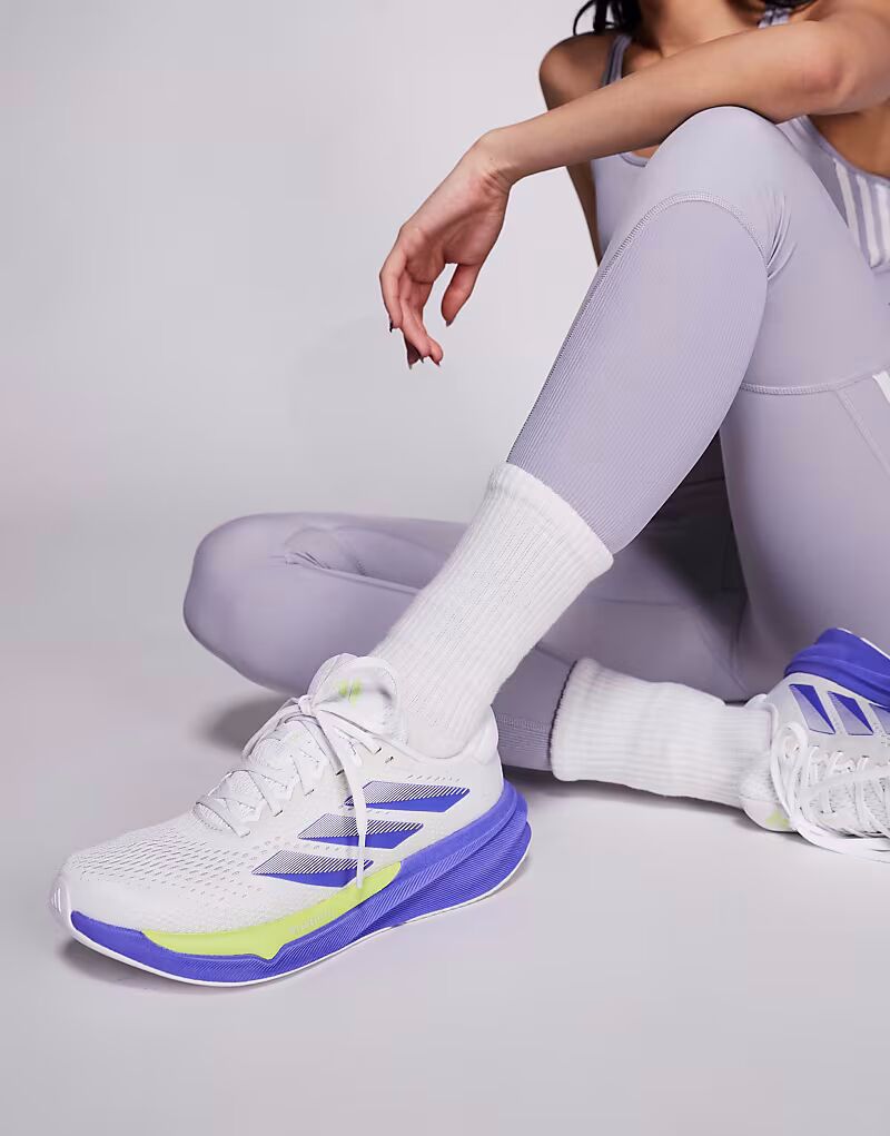Кроссовки Adidas Running Supernova Stride 2 белого, серебристого и фиолетового цветов Adidas Performance
