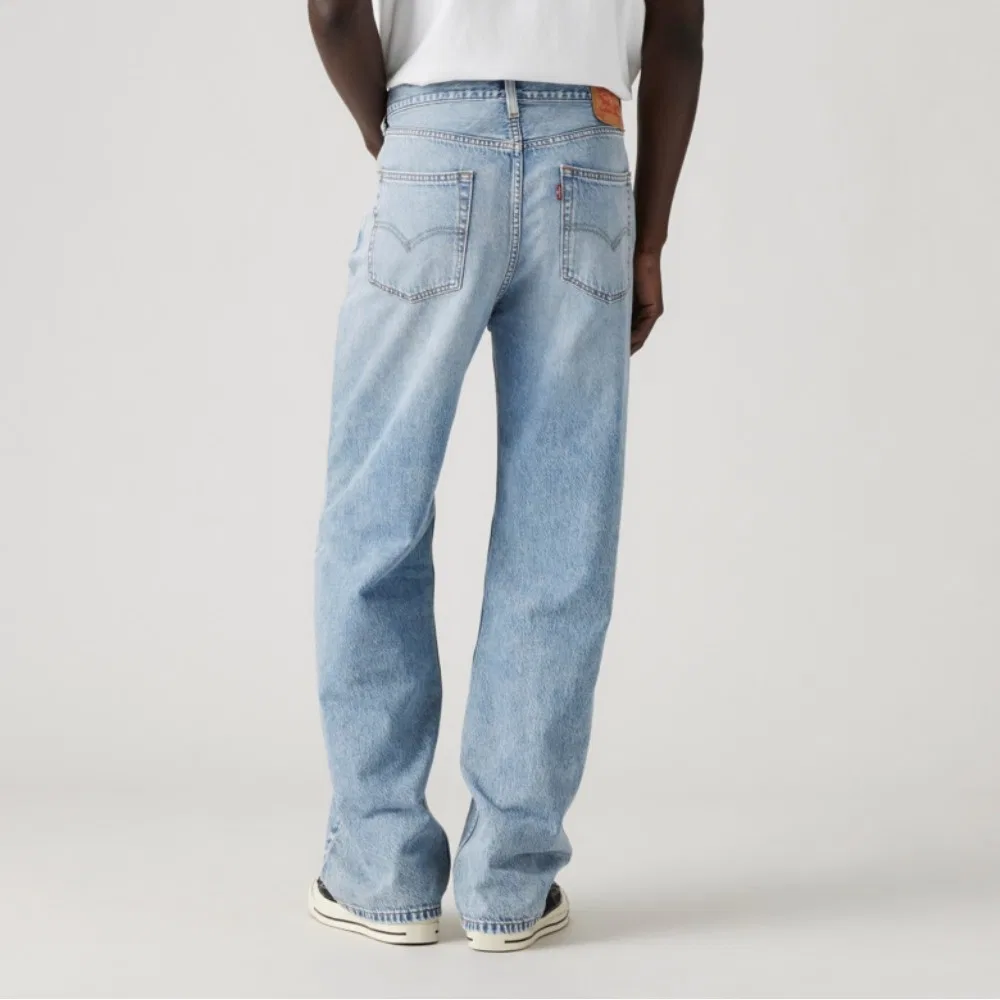 Мужские прямые джинсы свободного кроя Levi'S 565, светло-индиго — фото 3