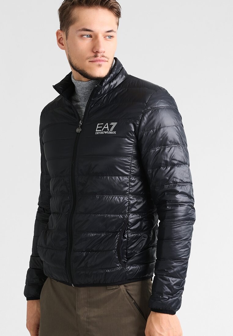 

Куртка де плюмас EA7 Emporio Armani, черный