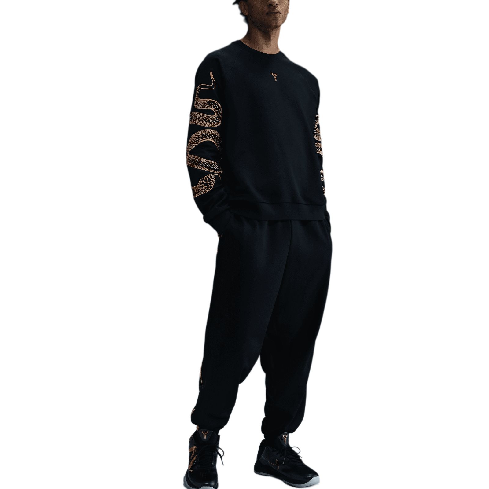 Kobe Year Of The Mamba Therma Fit L/S Crewneck Nike, черный — фото 3