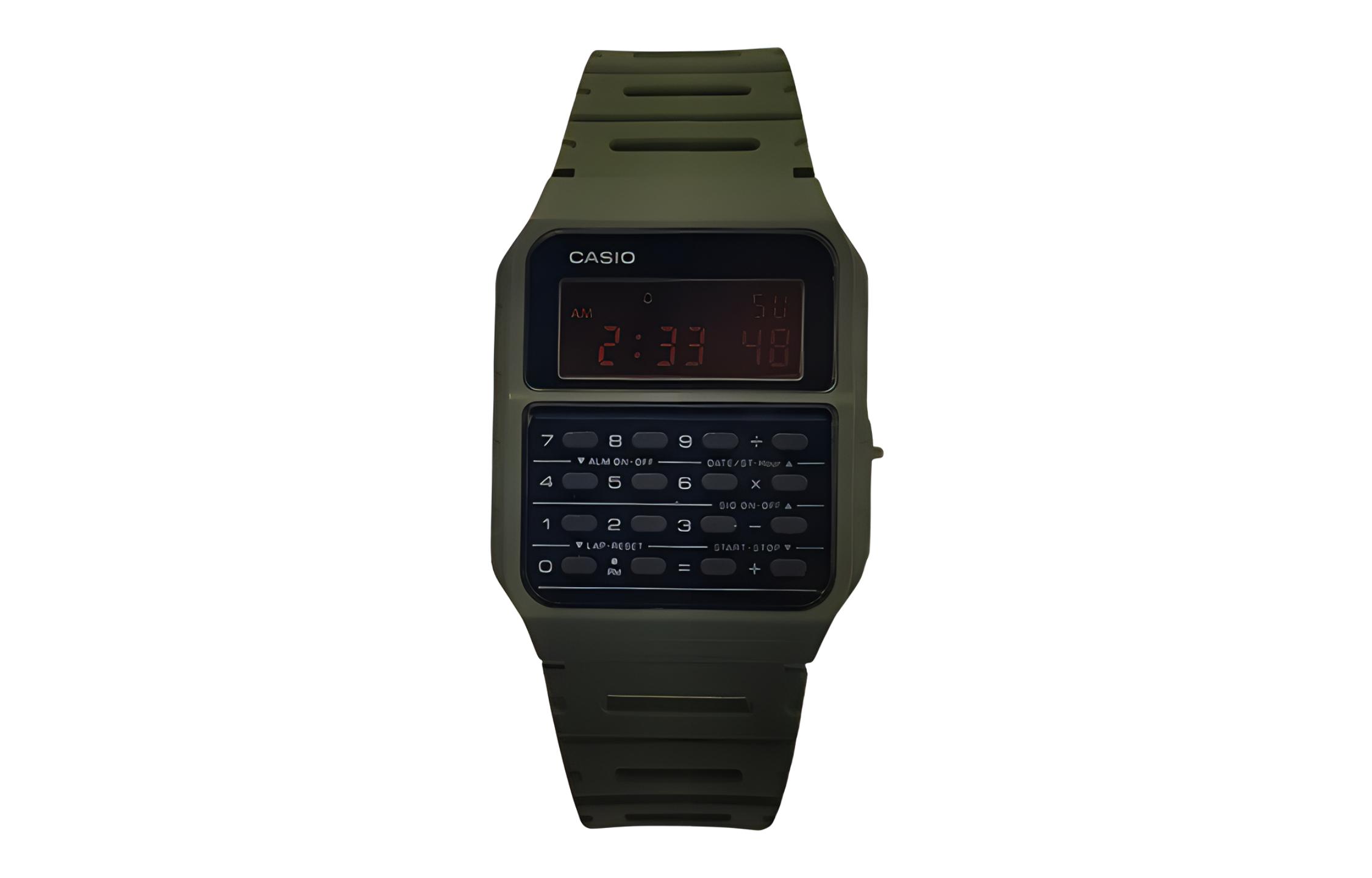 

CASIO Мужские часы Retrofit Series с кварцевым механизмом и ремешком из смолы, черный циферблат