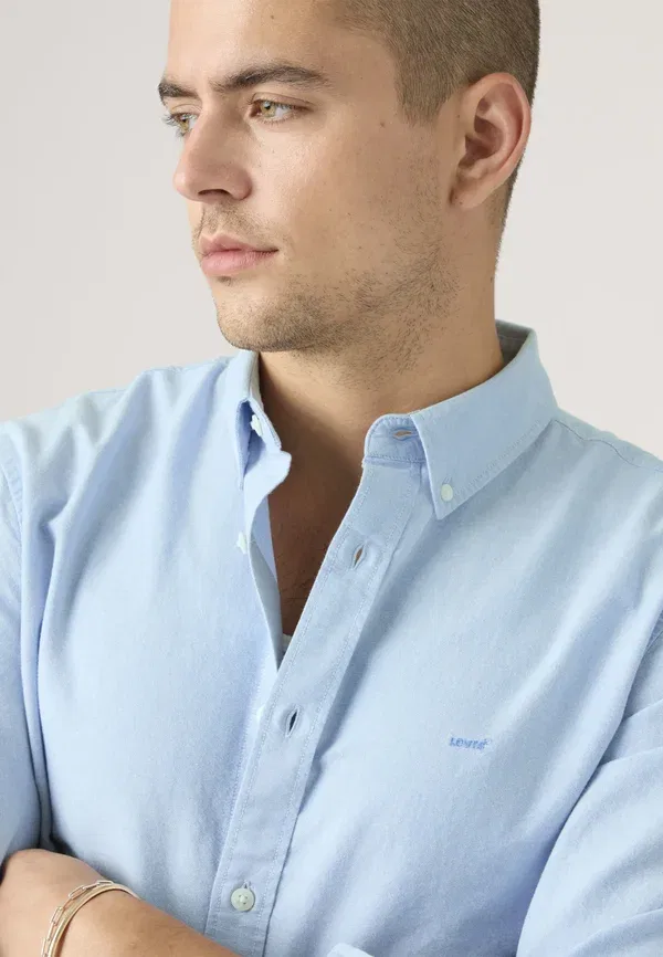 Рубашка Levi'S, модель Authentic shirt, цвет нежный шамбре синий — фото 4