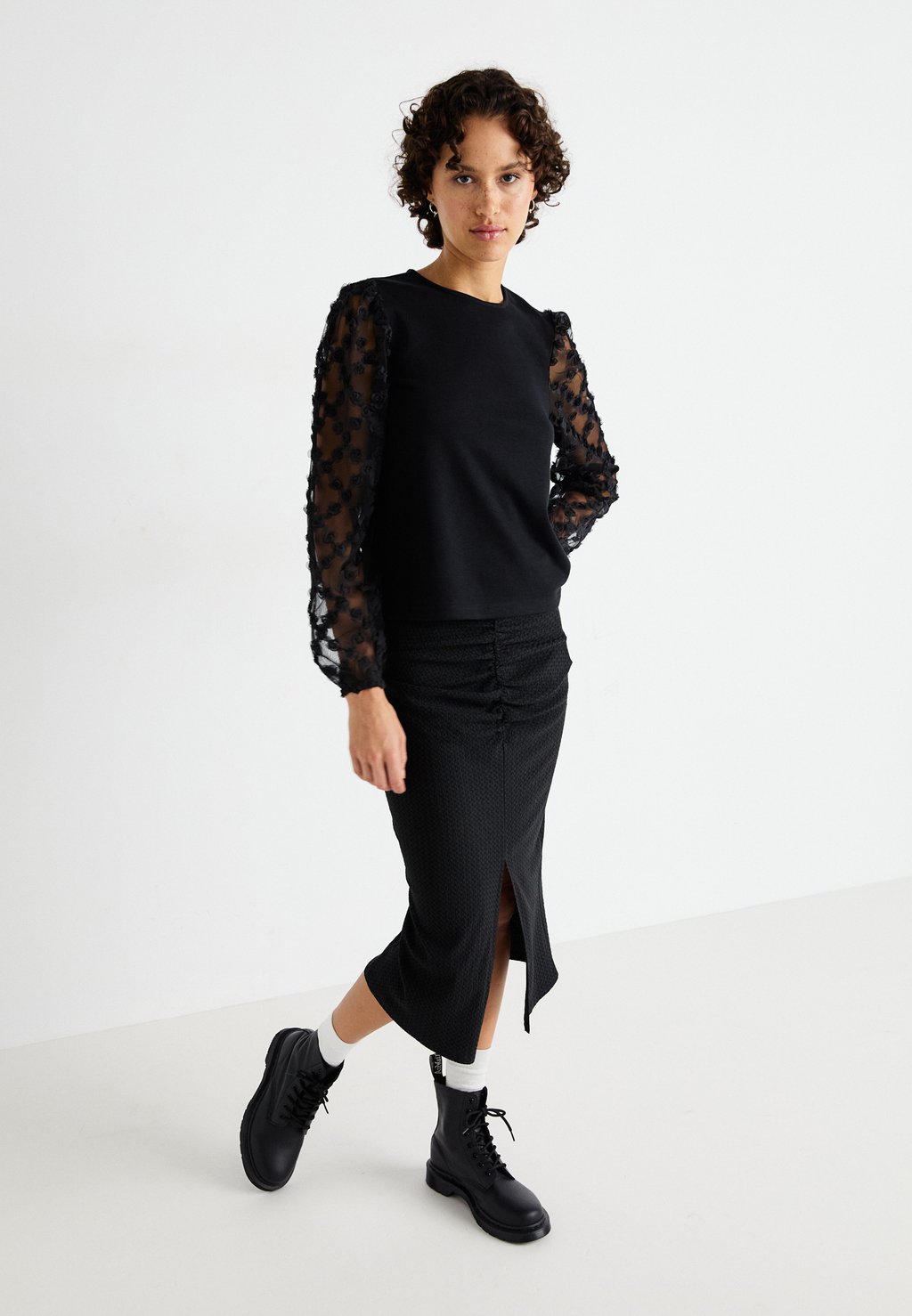 

Топ с длинными рукавами VMKAJA Vero Moda, черный