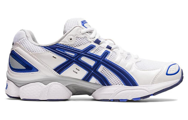 Кроссовки гель нимбус 9 Asics, белый — фото 2