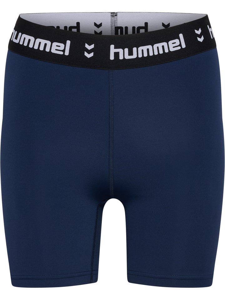 

Тканевые шорты Hummel