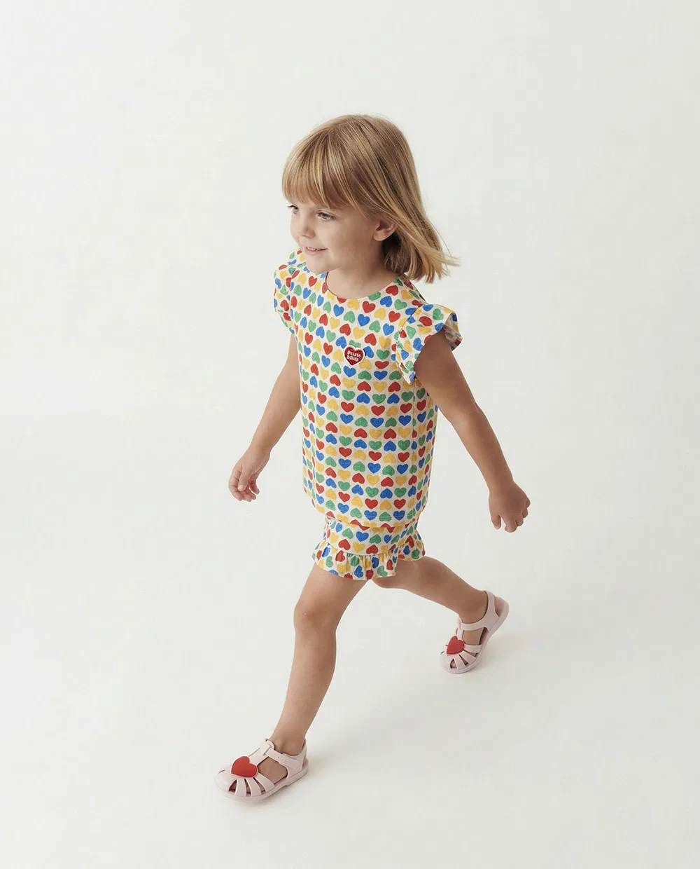 Детский комплект из блузки с короткими рукавами и шорт Rainbow Heart Poly Seersucker от Belita&Boys
