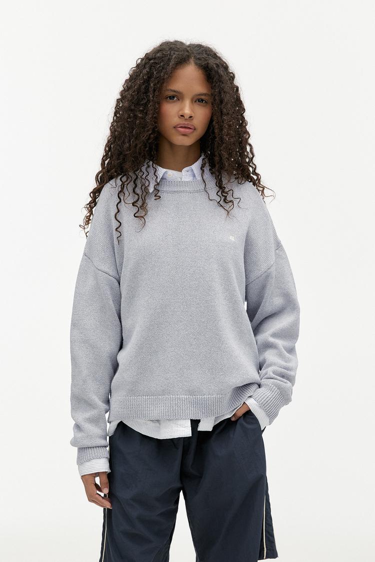 

Джемпер с цветком на спине Pull And Bear, серый