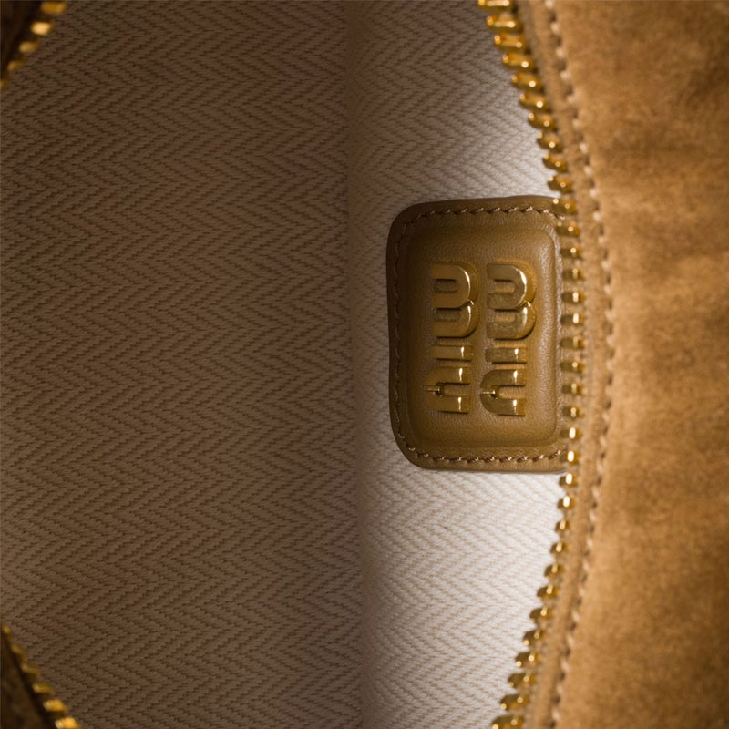 MIU MIU Сумка Arcadie Series Calfskin женская оливково-зеленая — фото 4