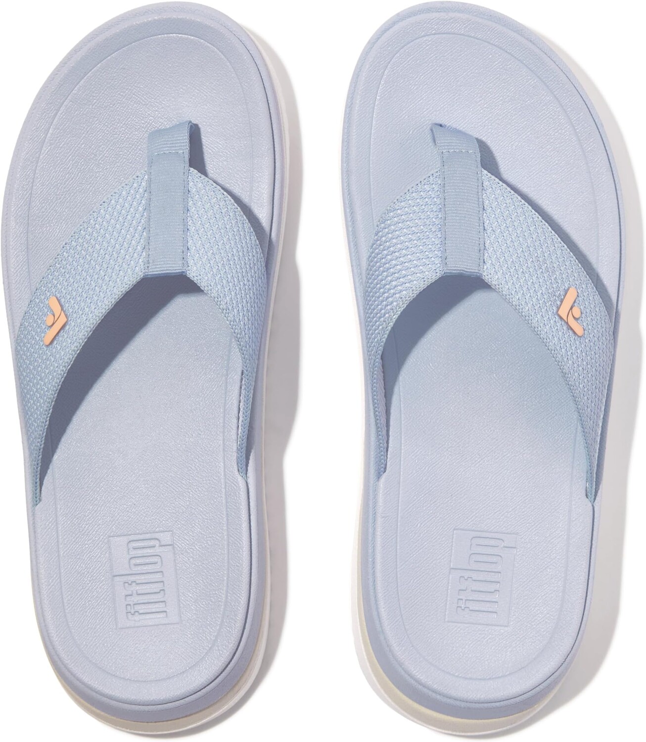 Сандалии FitFlop Surff Two-Tone Webbing Toe-Post Sandal, цвет Skywash Blue — фото 2