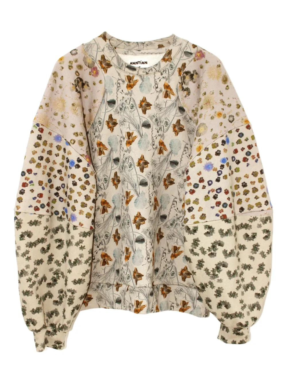 

Пуловер в технике пэчворк Anntian, нейтральный