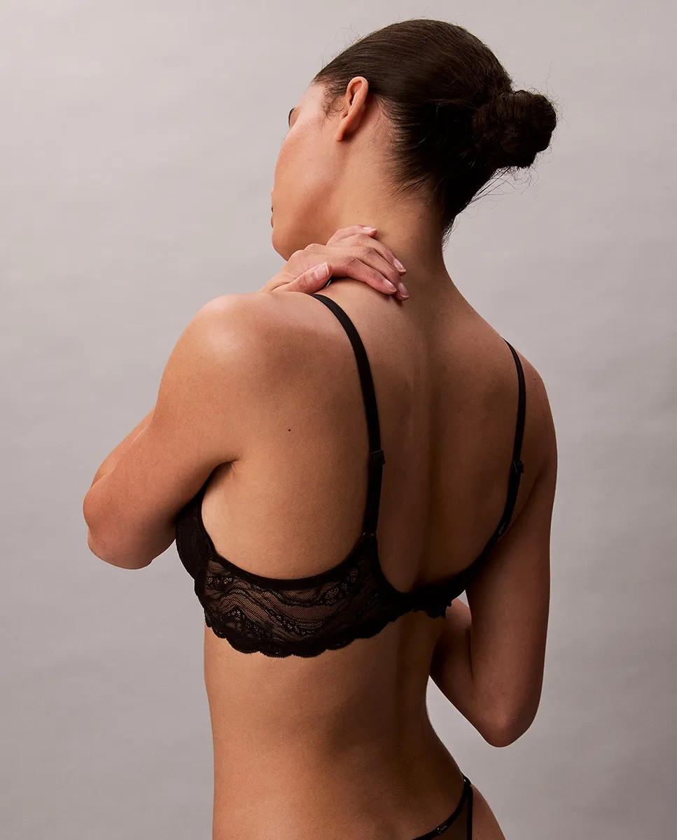 Бюстгальтер с формованной чашкой SENSUAL STRETCH LACE Calvin Klein, черный — фото 3
