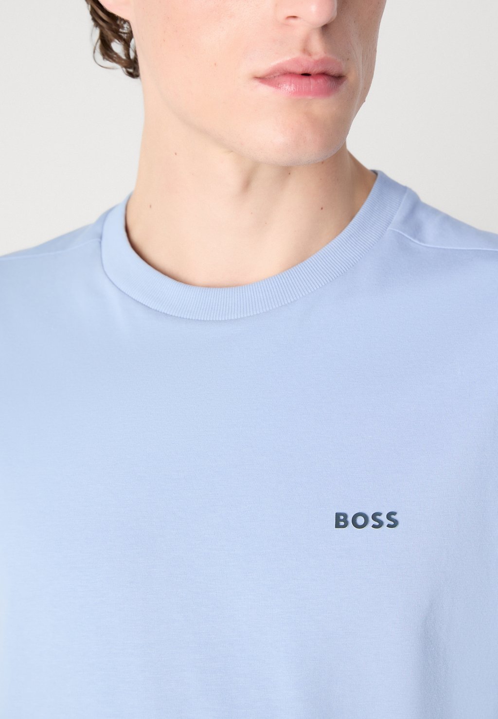 

Базовая футболка TEE BOSS, синий