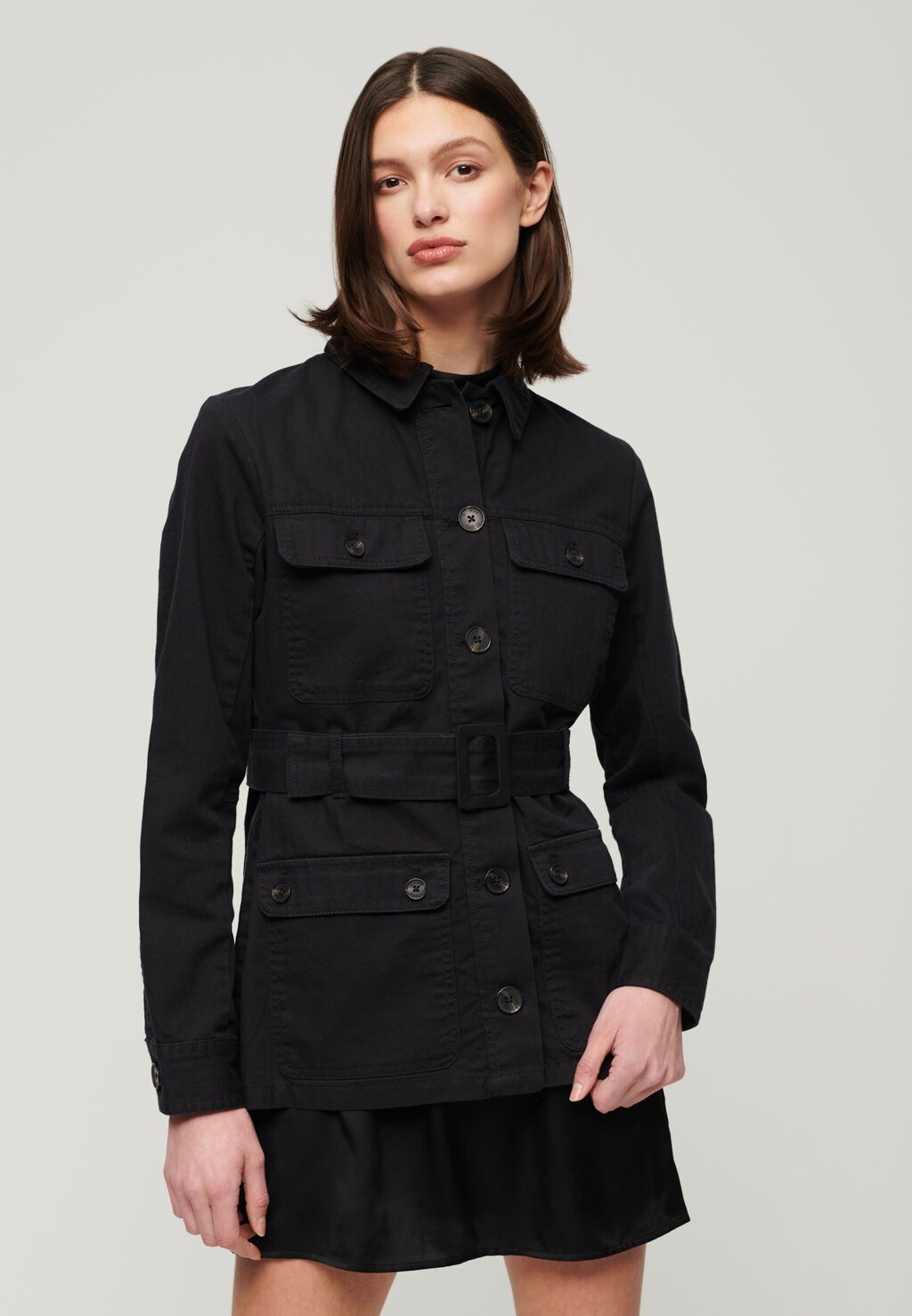 

Полупальто BELTED SAFARI Superdry, черный