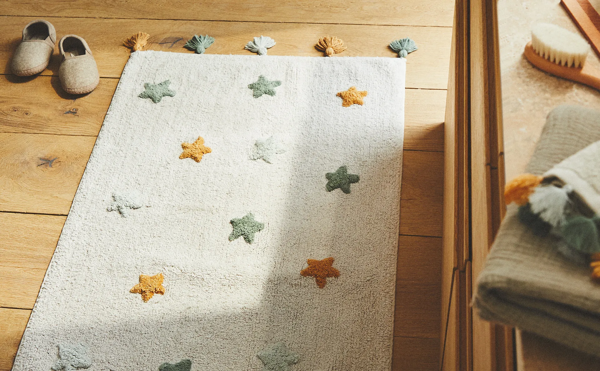 

Детский коврик для ванной со звездами Zara Home, синий
