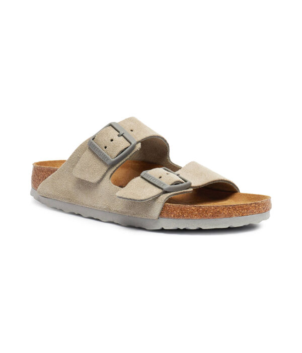 Тапочки кожаные Birkenstock Arizona с застежками, бежевый