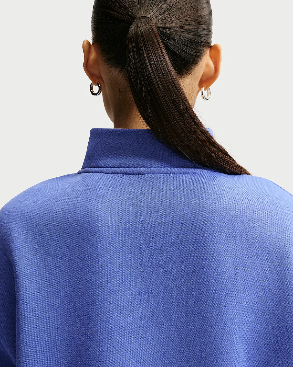 Женская удлиненная толстовка Nike Sportswear Phoenix Fleece оверсайз с 1/4-застежкой, Light Medium Blue/Sail — фото 2