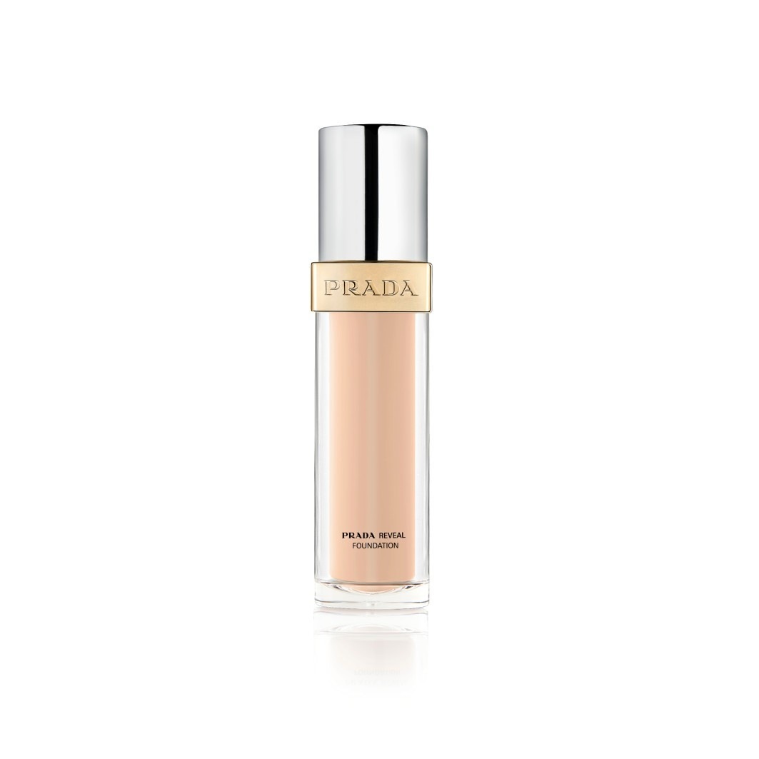 

Тональный крем для лица reveal Prada, light neutral 15, объем 30 мл
