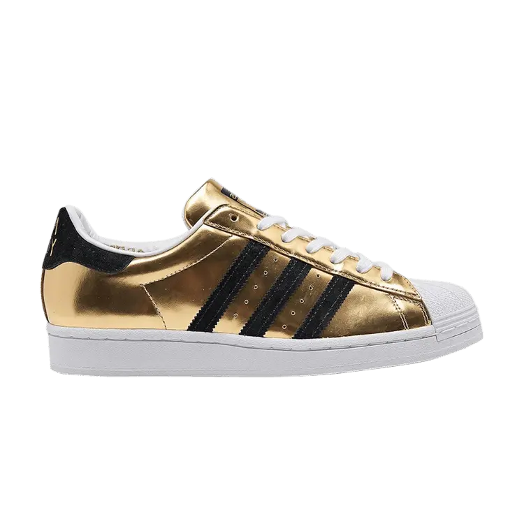 

Кроссовки adidas Superstar 'Gold Metallic', золотой