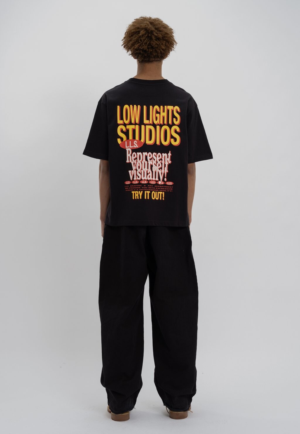 

Принт на футболке REPRESENTATION LOW LIGHTS STUDIOS®, черный
