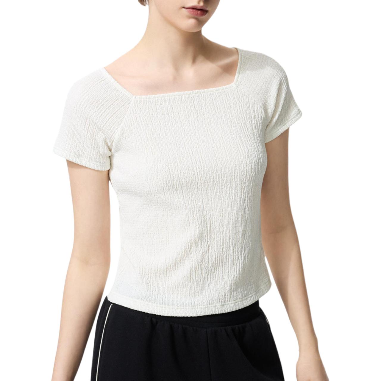 

UNIQLO Футболка женская ivory