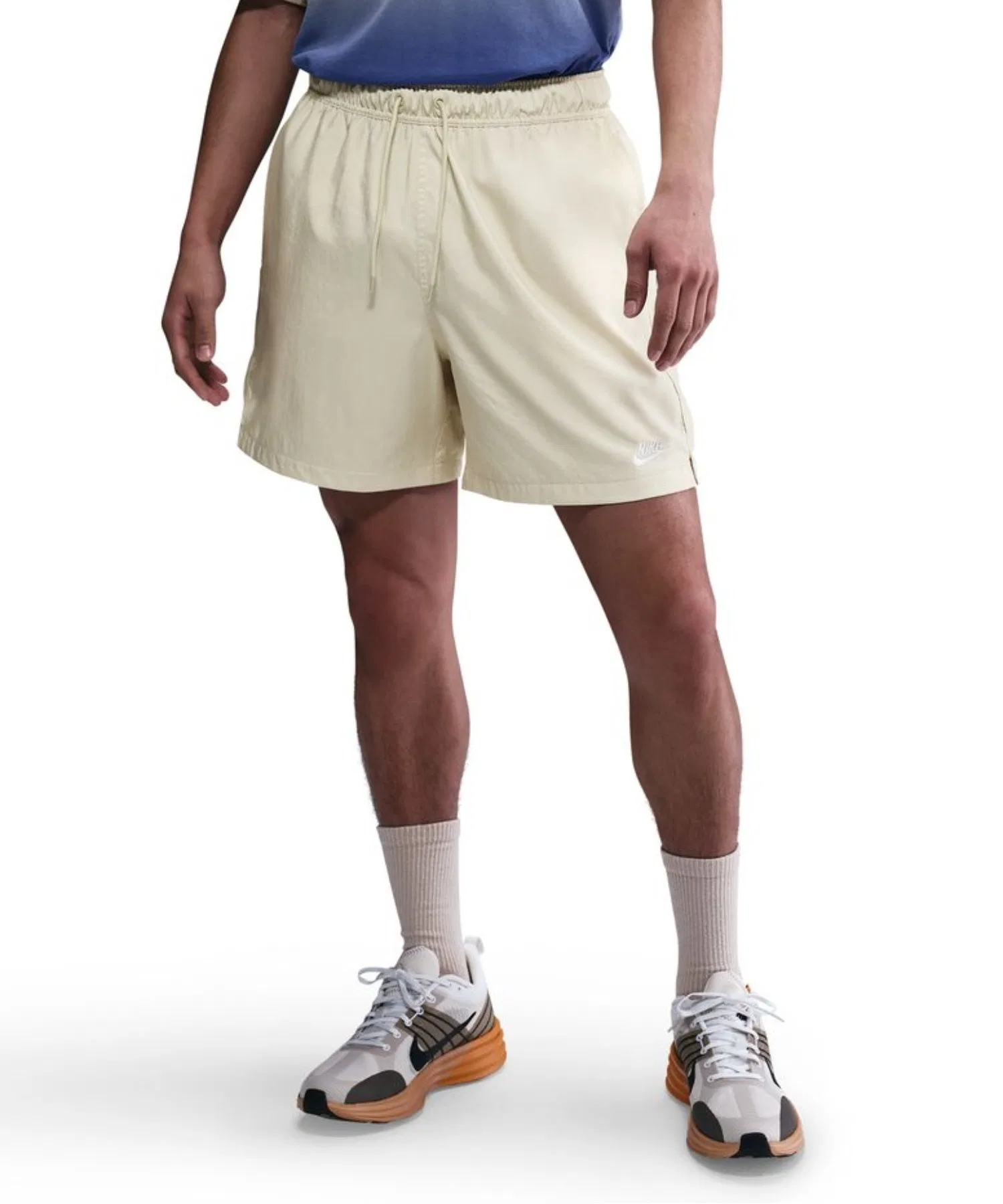 Мужские шорты NIKE Club Flow короткие бежевые