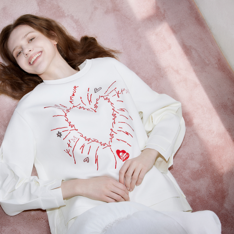 

ELLE Свитшот Women's Ecru Crew Neck Moderate Regular