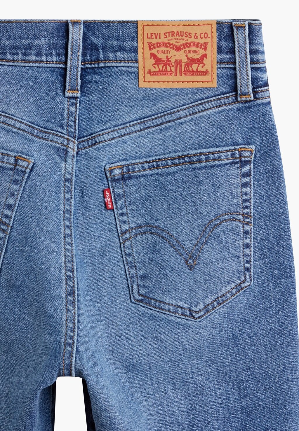 

Джинсы в морковном стиле Levi's, зима это она High Waisted Mom