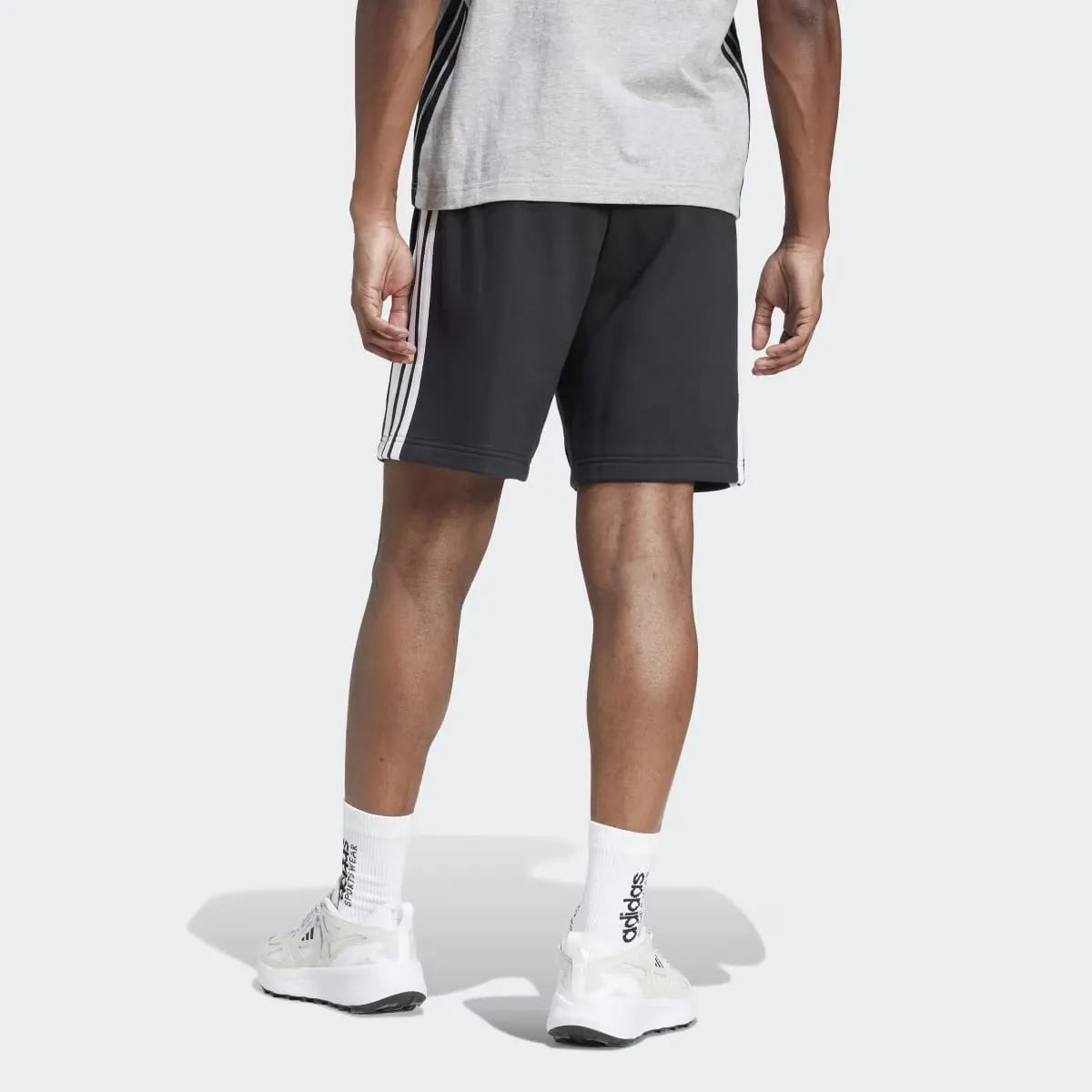 Мужские шорты Adidas Essentials French Terry с тремя полосками, черный — фото 2