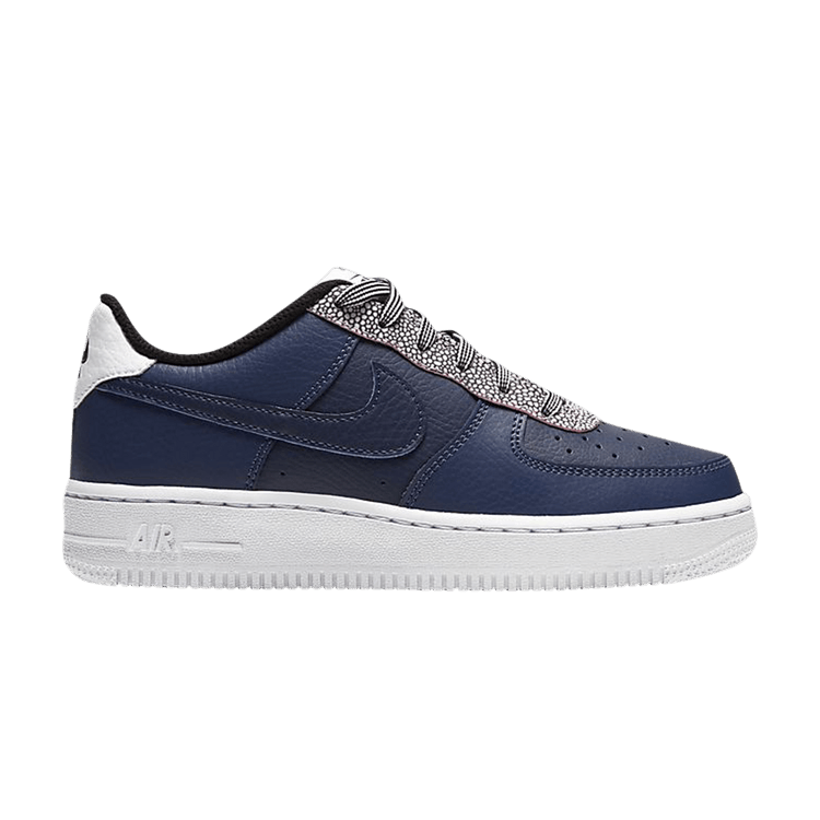 

Кроссовки Nike Air Force 1 LV8 4 GS 'Pebble Print - Midnight Navy', синий