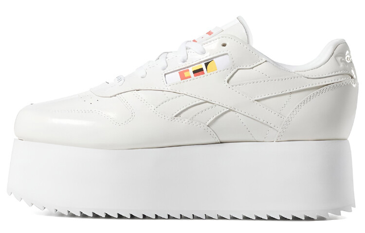 

Женская обувь для скейтбординга Reebok