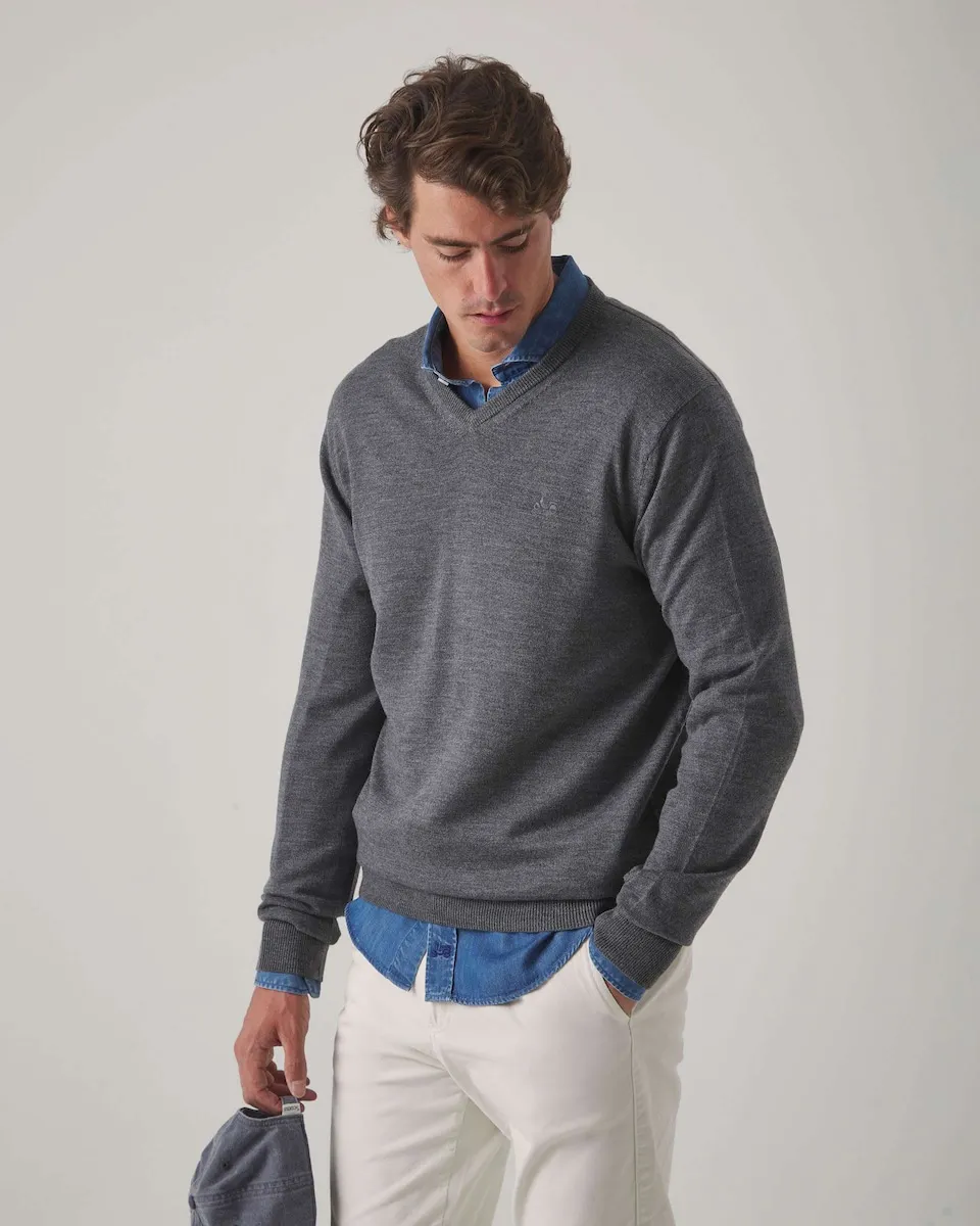 

Мужской свитер с V-образным вырезом Scotta 1985, серый