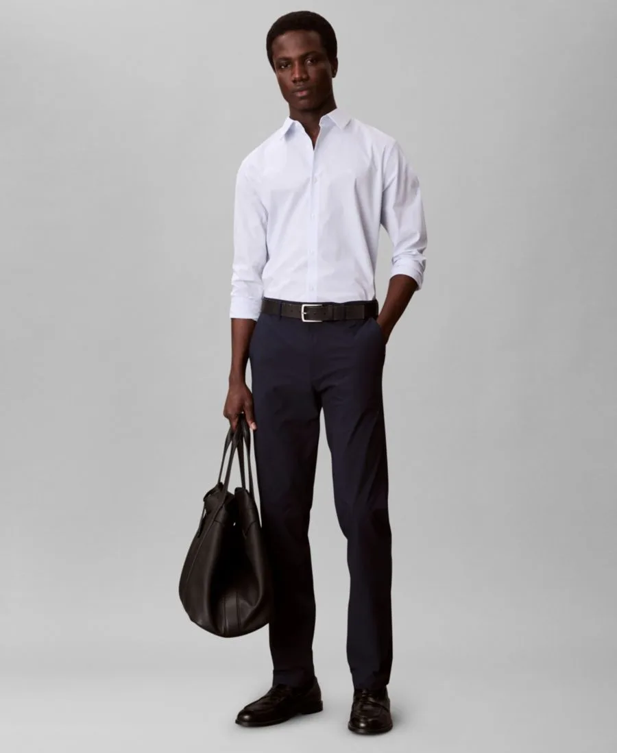 Мужские облегающие брюки из технологичной эластичной ткани Calvin Klein, темно-sapphire — фото 2
