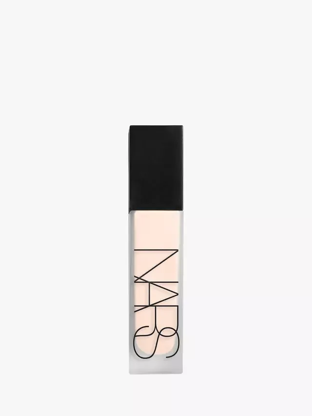 Натуральная матовая стойкая тональная основа NARS, Yulong