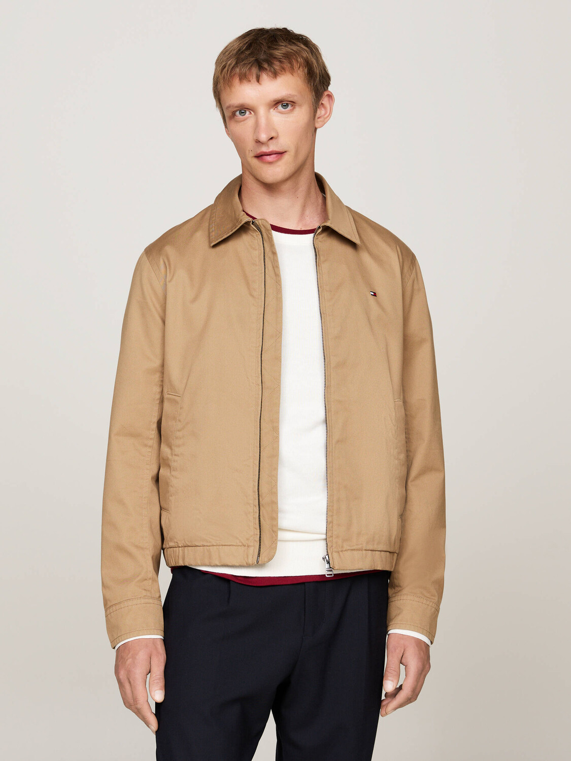 

Куртка Tommy Hilfiger Regular Fit, бежевый