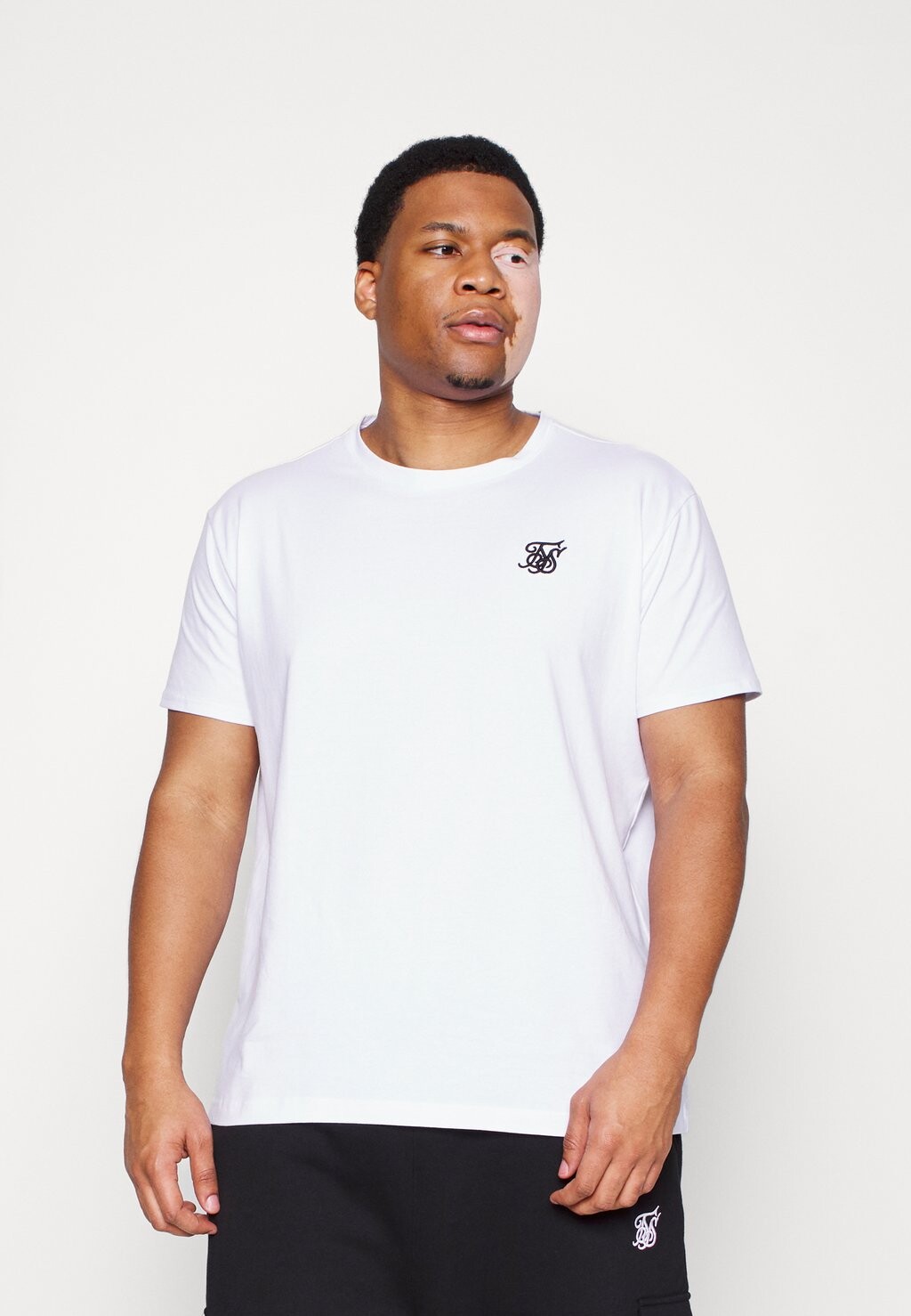 

Базовая футболка Siksilk, белый