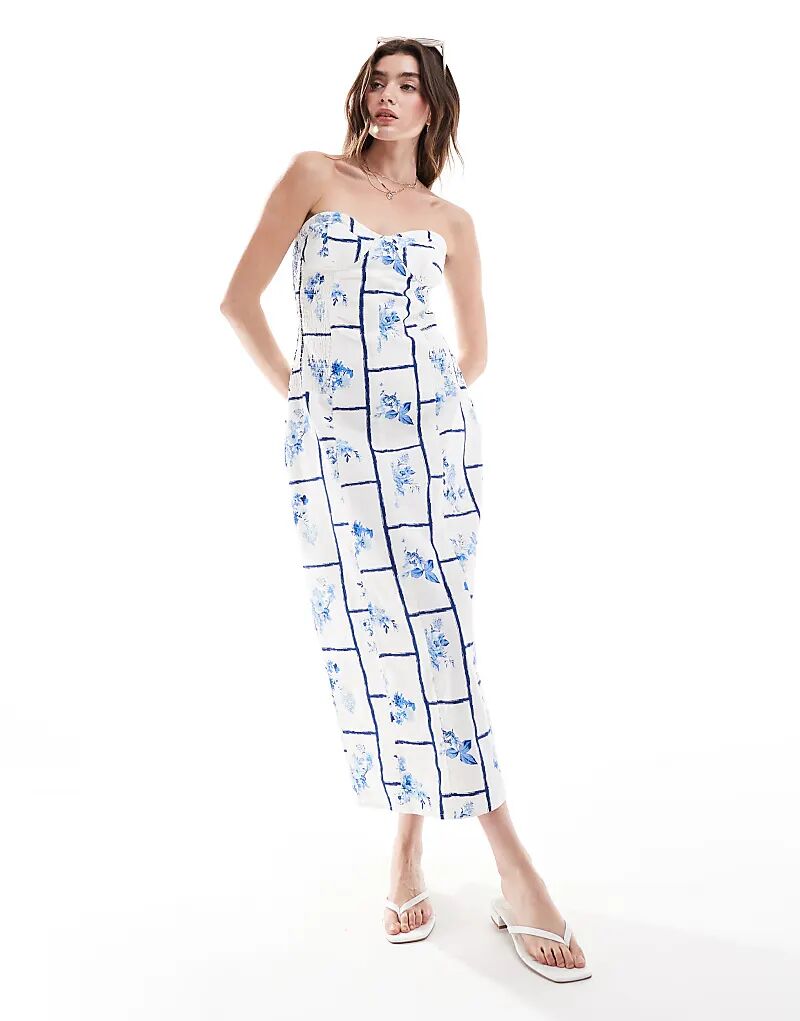 

Платье-бандо миди из твила ASOS DESIGN с синим цветочным плиточным принтом