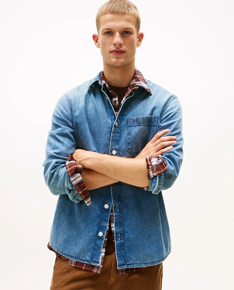 

Мужская джинсовая рубашка прямого кроя Tommy Jeans, синий