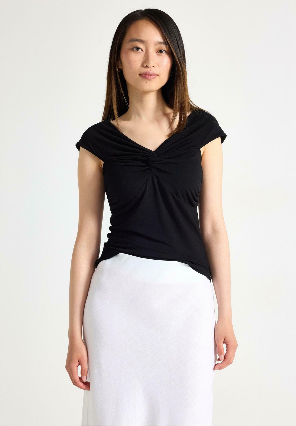 

Топ SLEEVELESS Lindex, черный
