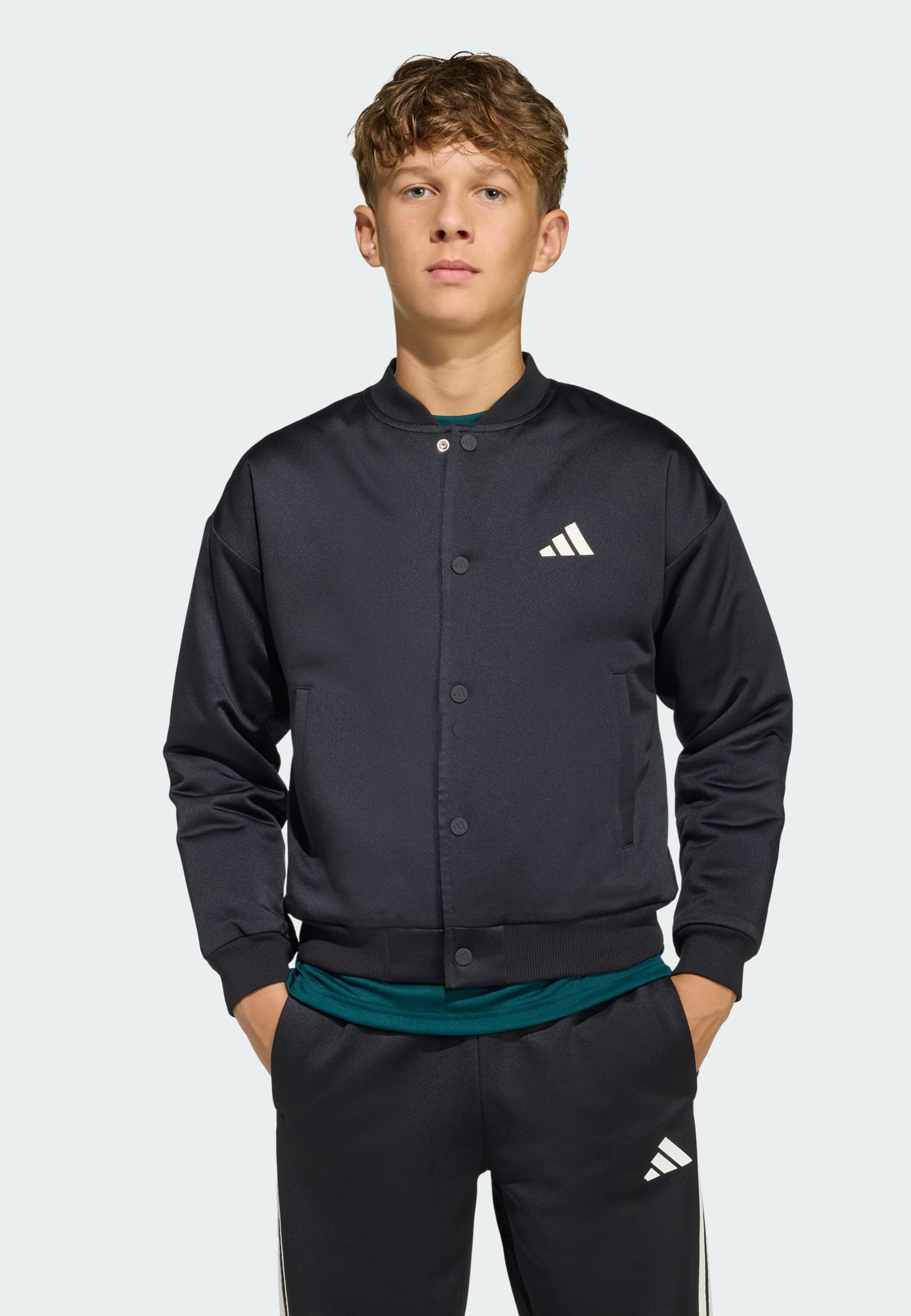 Adidas Sportswear Куртка Outdoor в цвете Black — фото 3