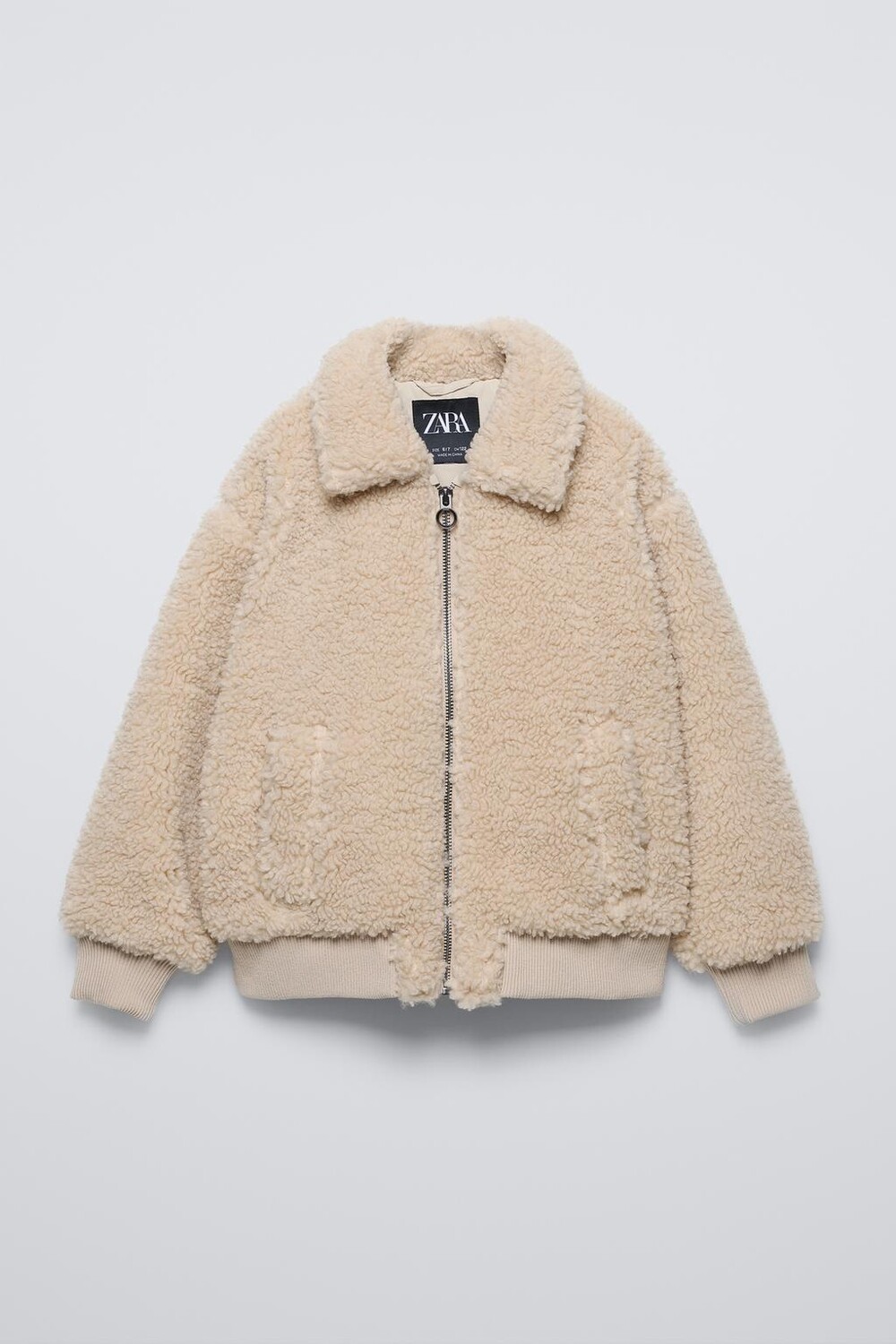 

Куртка-бомбер из искусственной овчины ZARA, экрю