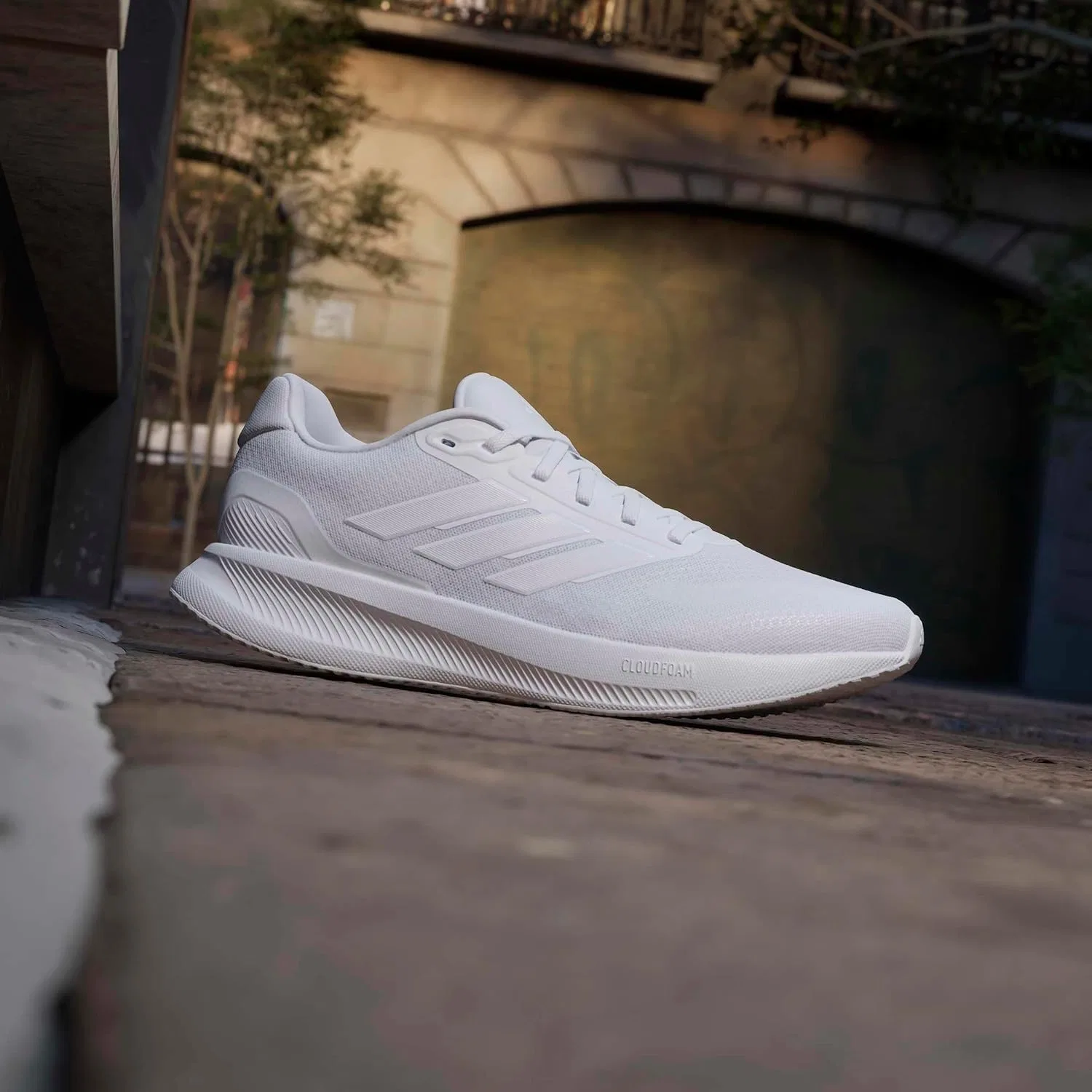 Мужские беговые кроссовки Adidas Runfalcon 5, Cloud White Cloud White Cloud White — фото 3