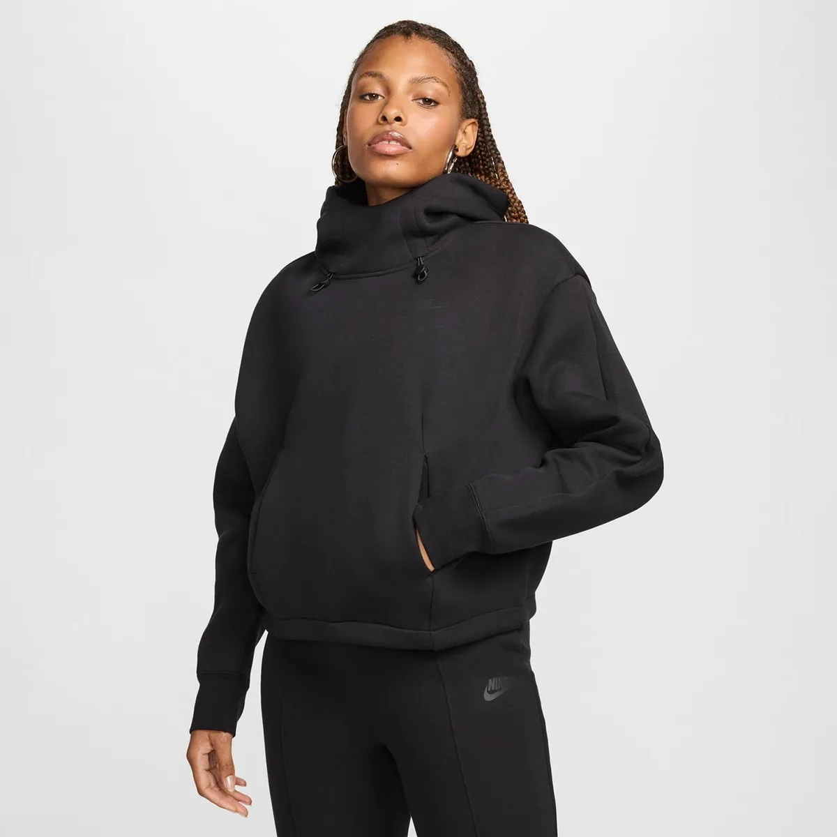 

Женская толстовка Sportswear Tech Fleece Nike, черный