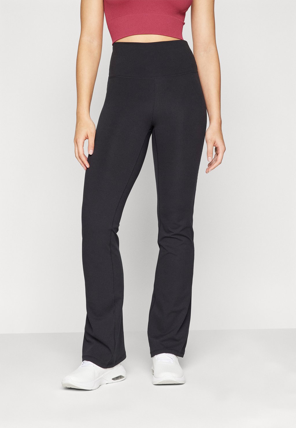 

Леггинсы PERFORMANCE FLARE LEGGINS Champion, черный