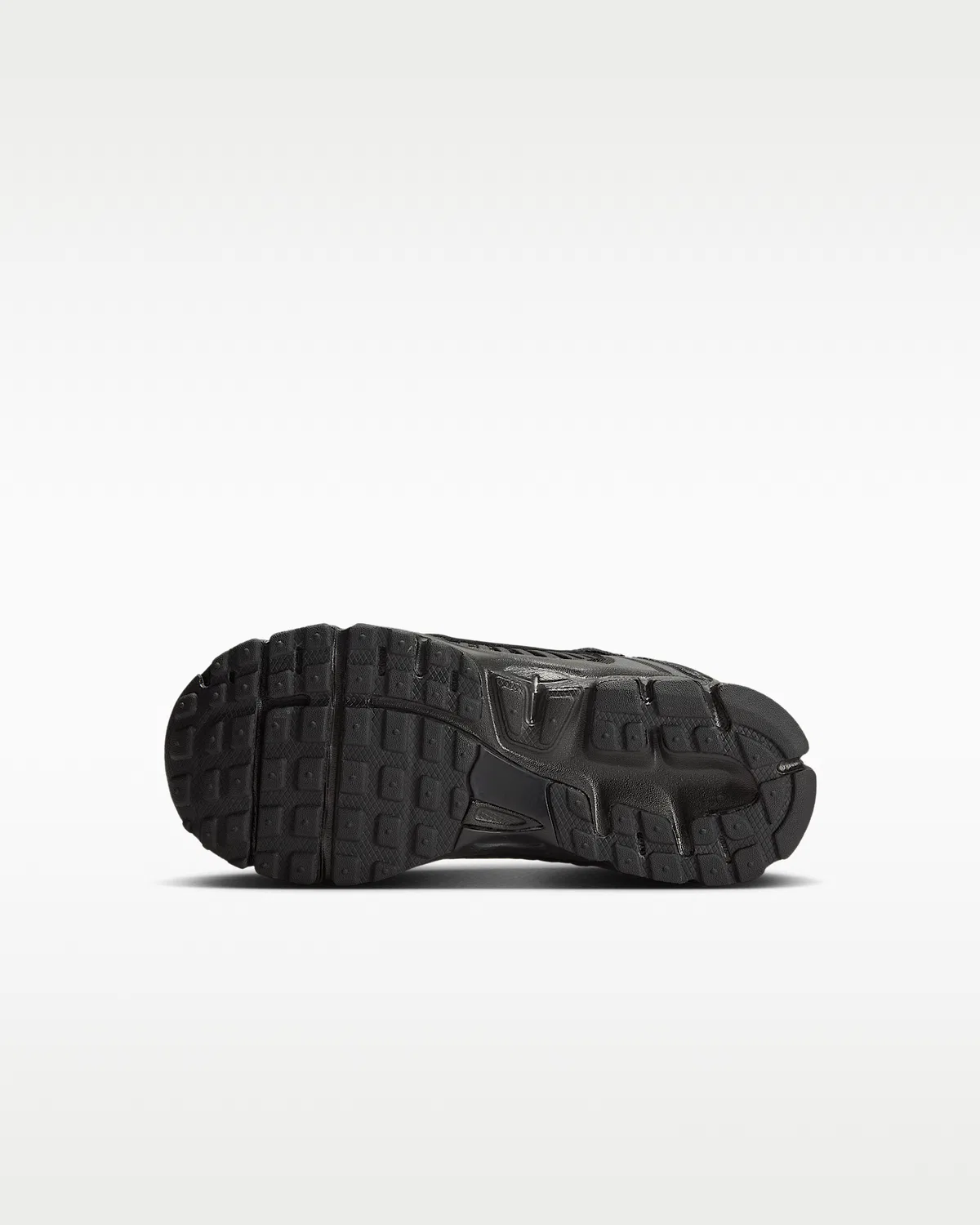 Детские кроссовки со светоотражающими элементами Nike Vomero 5, Black/Black — фото 2