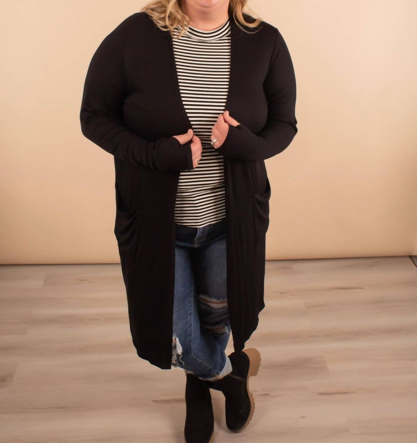 

Кардиган Aspen Ribbed Cardigan черного цвета BLAKELEY